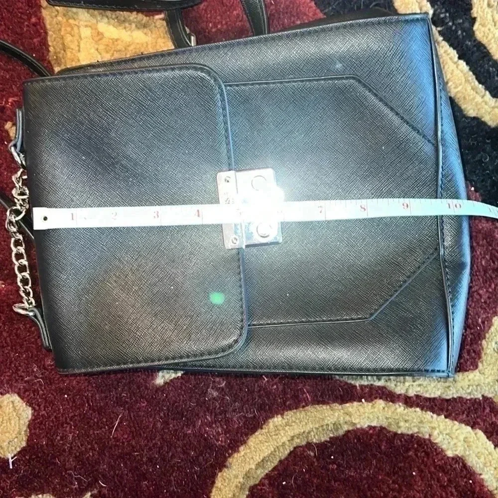 GUESS Los Angeles Unisex Black Vegan Small Silver Tone Hardware